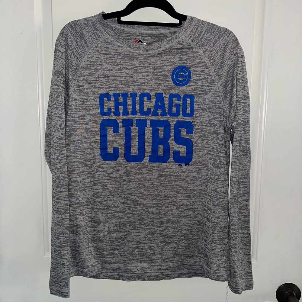 NWT Majestic Men’s Chicago Cubs Long Sleeve